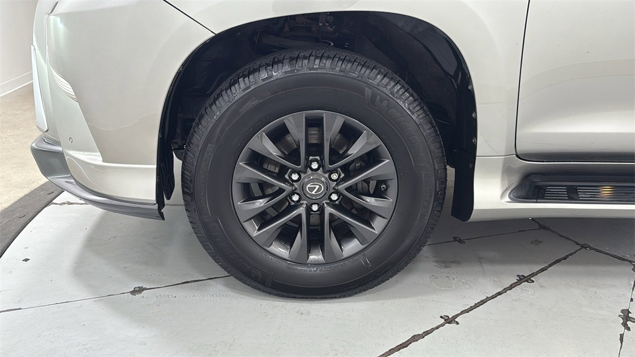 Used 2021 Lexus GX 460 Luxury image 24
