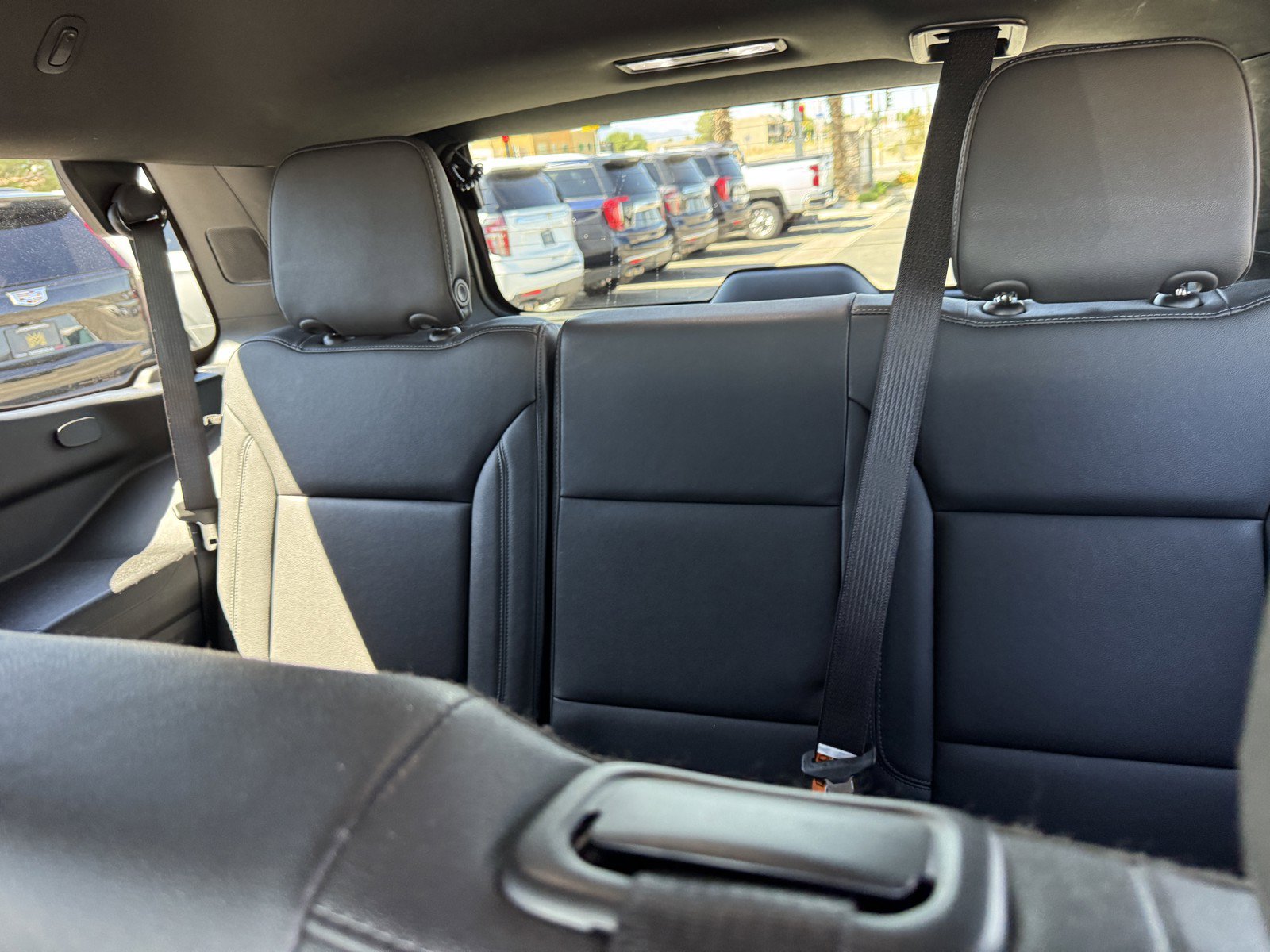 Used 2025 Chevrolet Tahoe LT RWD image 13
