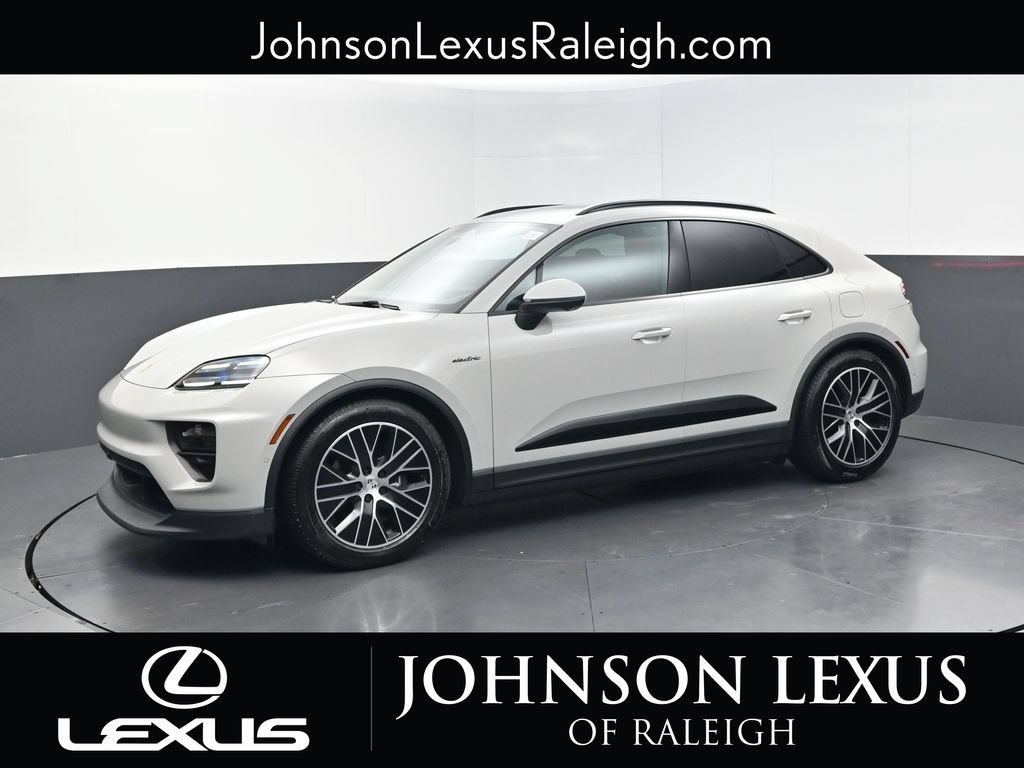 Used 2026 Porsche Macan 4 Electric AWD/4WD image 1