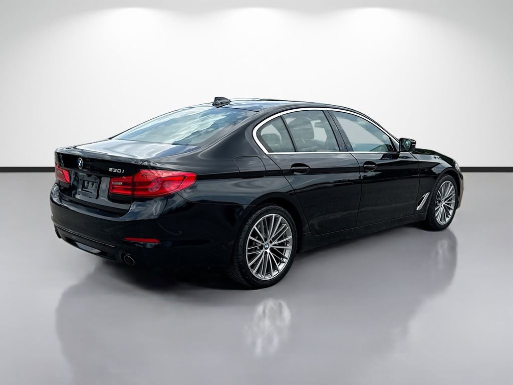 Used 2019 BMW 530i w/ Convenience Package RWD image 3