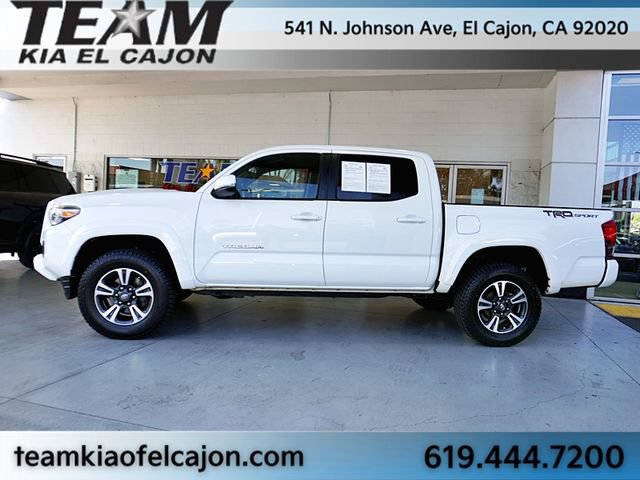 Used 2016 Toyota Tacoma TRD Sport w/ Towing Package RWD image 6