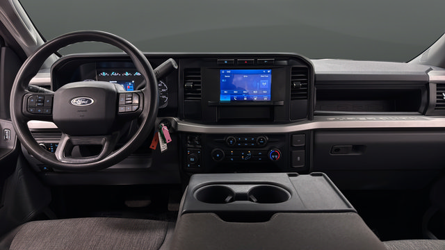 Used 2023 Ford F250 XL AWD/4WD image 11