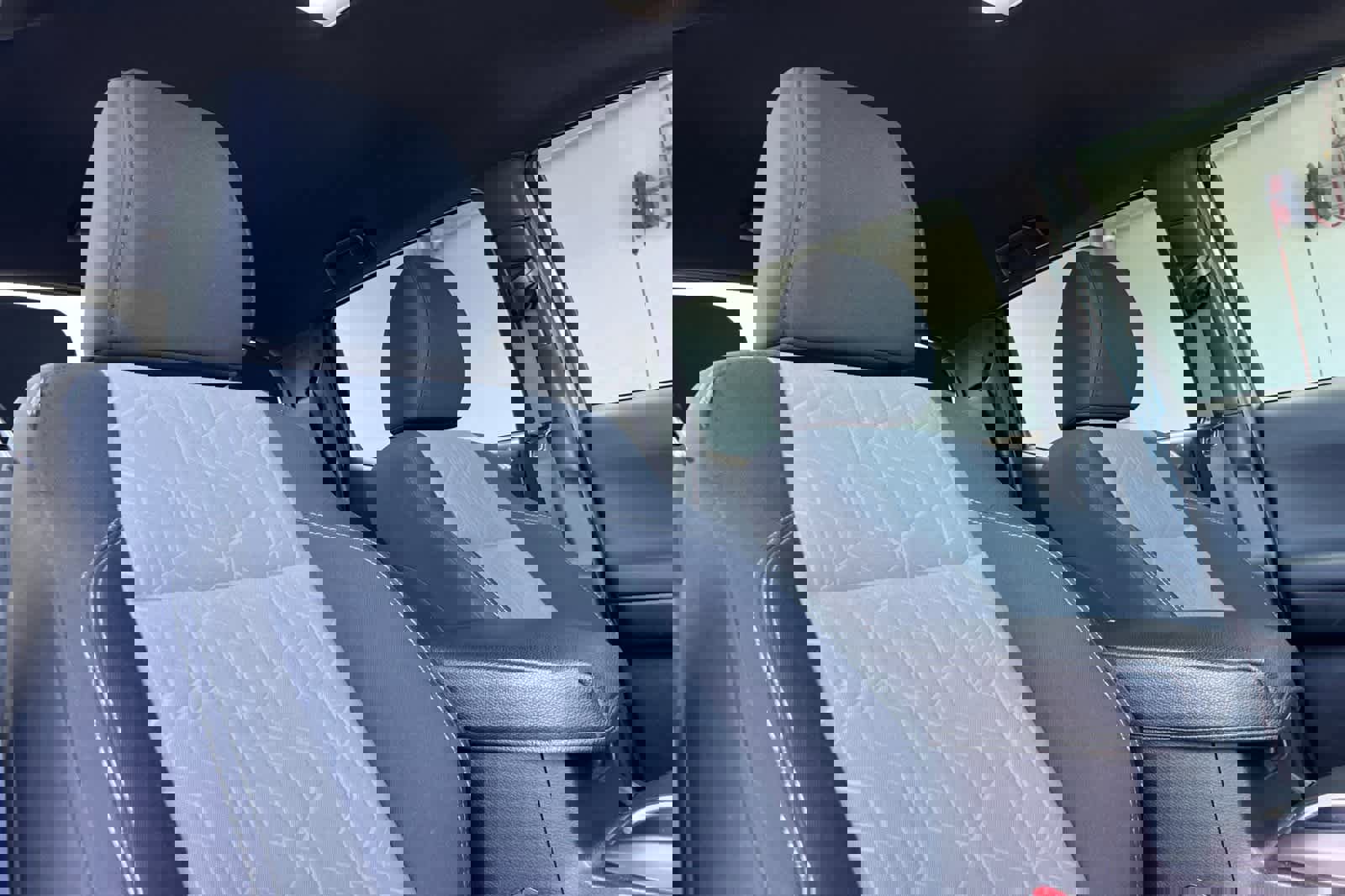 Used 2021 Toyota Tacoma TRD Off-Road w/ Technology Package image 17