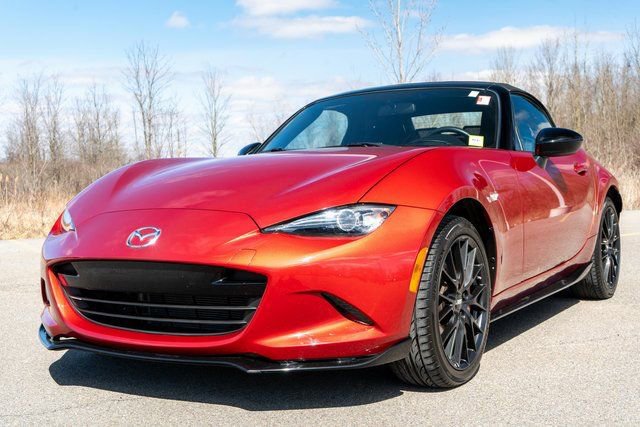 Used 2016 MAZDA MX-5 Miata Club w/ Brembo/BBS Package image 2