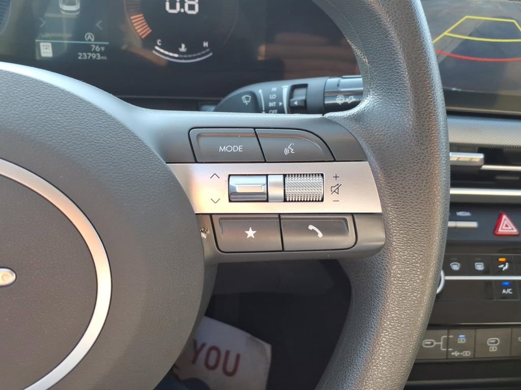 Used 2025 Hyundai Sonata SE FWD image 19