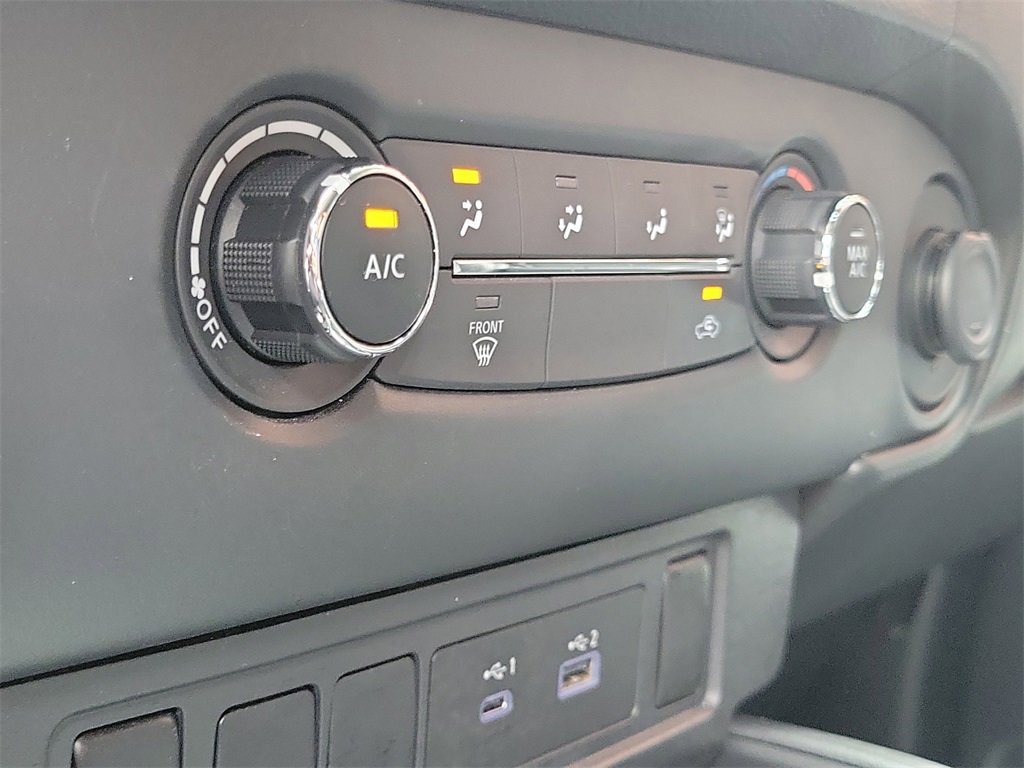 Used 2022 Nissan Frontier SV image 31