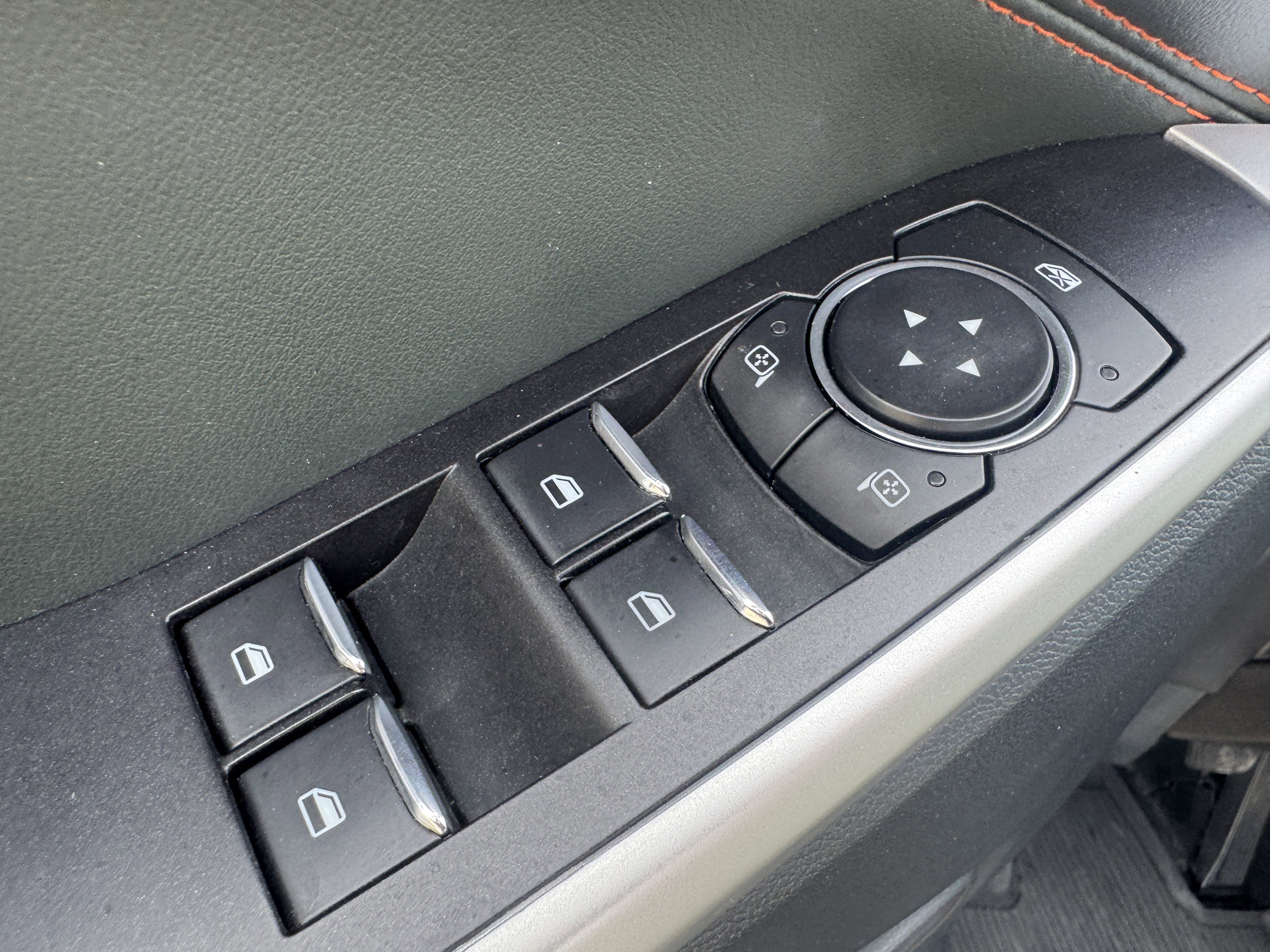 Used 2022 Ford Explorer Timberline image 10