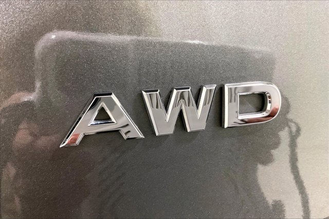 Used 2023 Nissan Rogue S AWD/4WD image 8