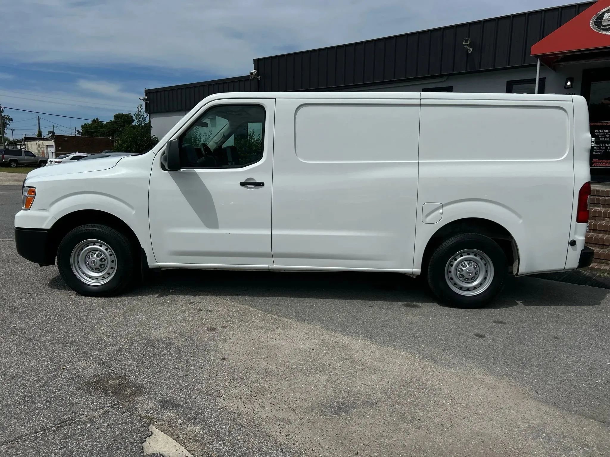 Used 2016 Nissan NV 2500 S w/ Power Package image 10
