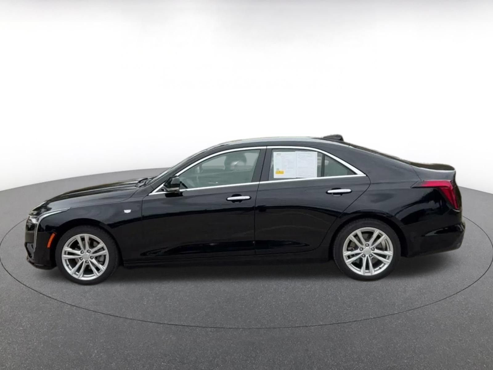 Used 2026 Cadillac CT4 Luxury RWD image 9