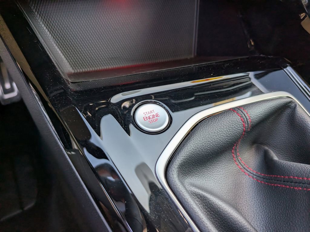 Used 2024 Volkswagen GTI SE FWD image 25
