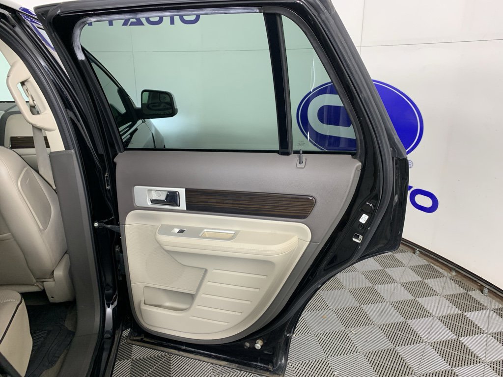 Used 2008 Lincoln MKX Base image 33