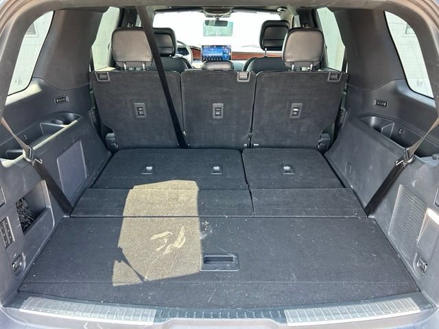 Used 2024 Lincoln Navigator Premiere AWD/4WD image 11