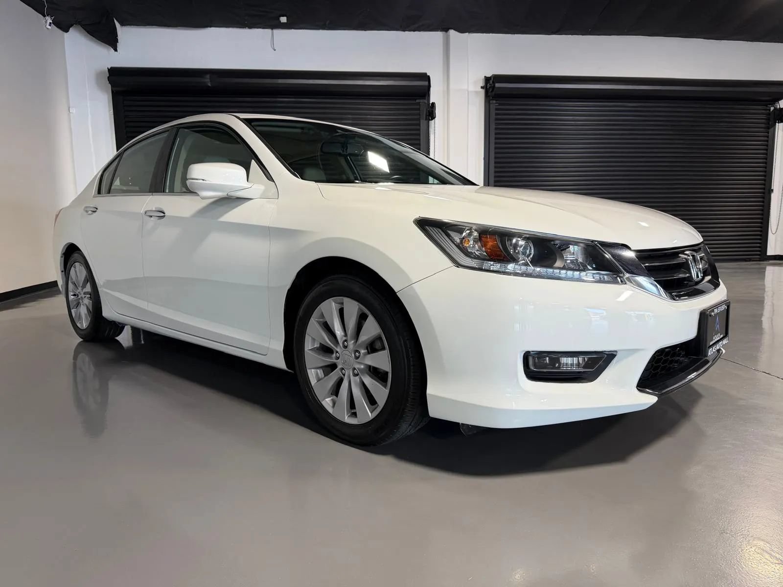 Used 2014 Honda Accord EX-L image 3