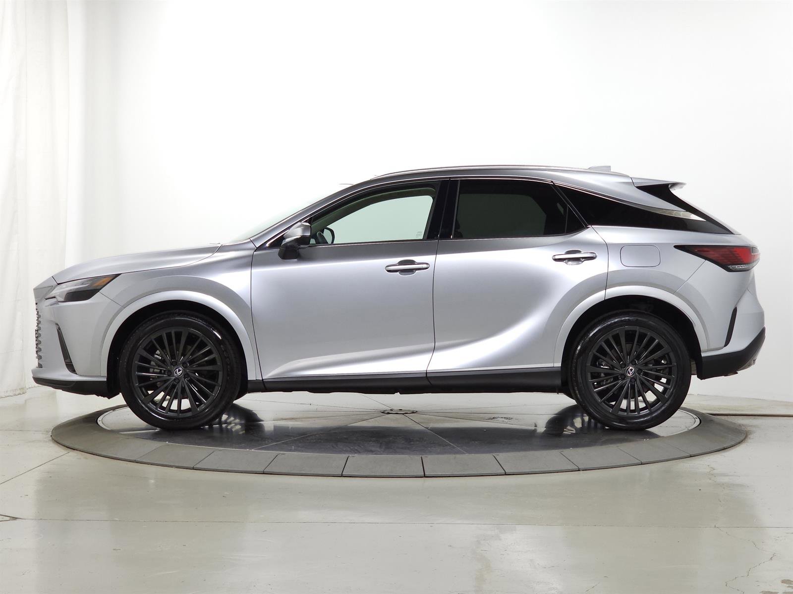 Used 2024 Lexus RX 350 Premium w/ Convenience Package AWD/4WD image 5