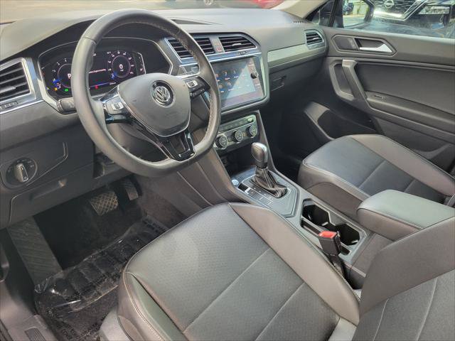 Used 2021 Volkswagen Tiguan SEL FWD image 19