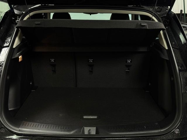 Used 2025 Buick Encore GX Sport Touring image 9