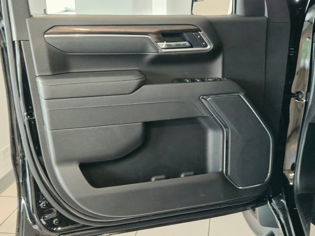 New 2026 Chevrolet Silverado 1500 LT Trail Boss w/ Protection Package AWD/4WD image 19