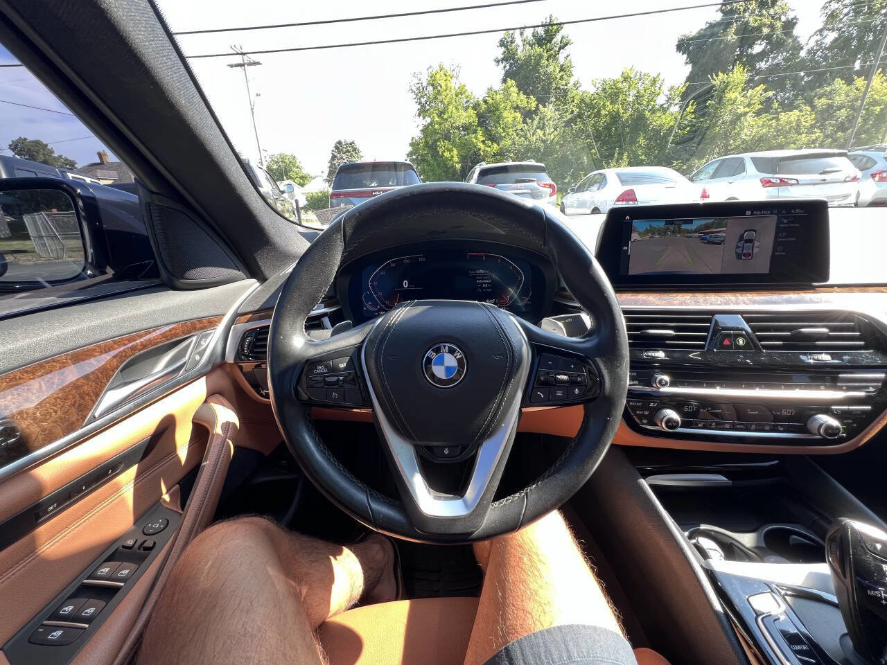 Used 2020 BMW 530i xDrive w/ Premium Package image 21