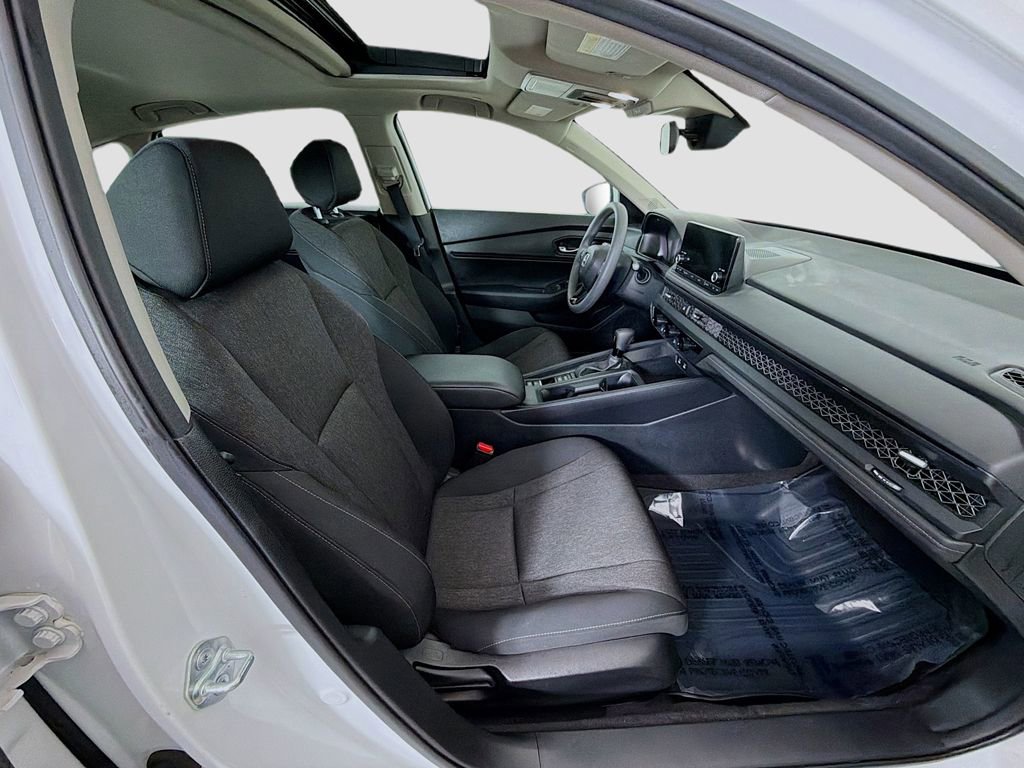 Used 2024 Honda Accord EX image 22