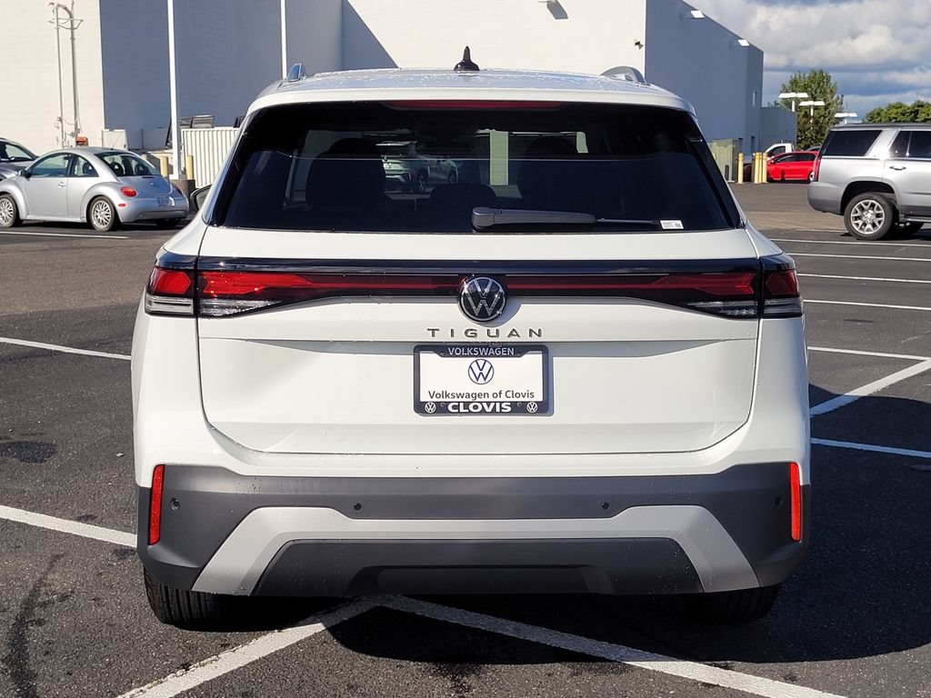 New 2026 Volkswagen Tiguan S FWD image 6