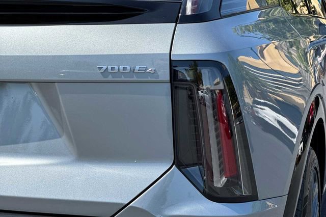 New 2026 Cadillac Optiq Sport 2 w/ LPO, Floor Liner Package image 26