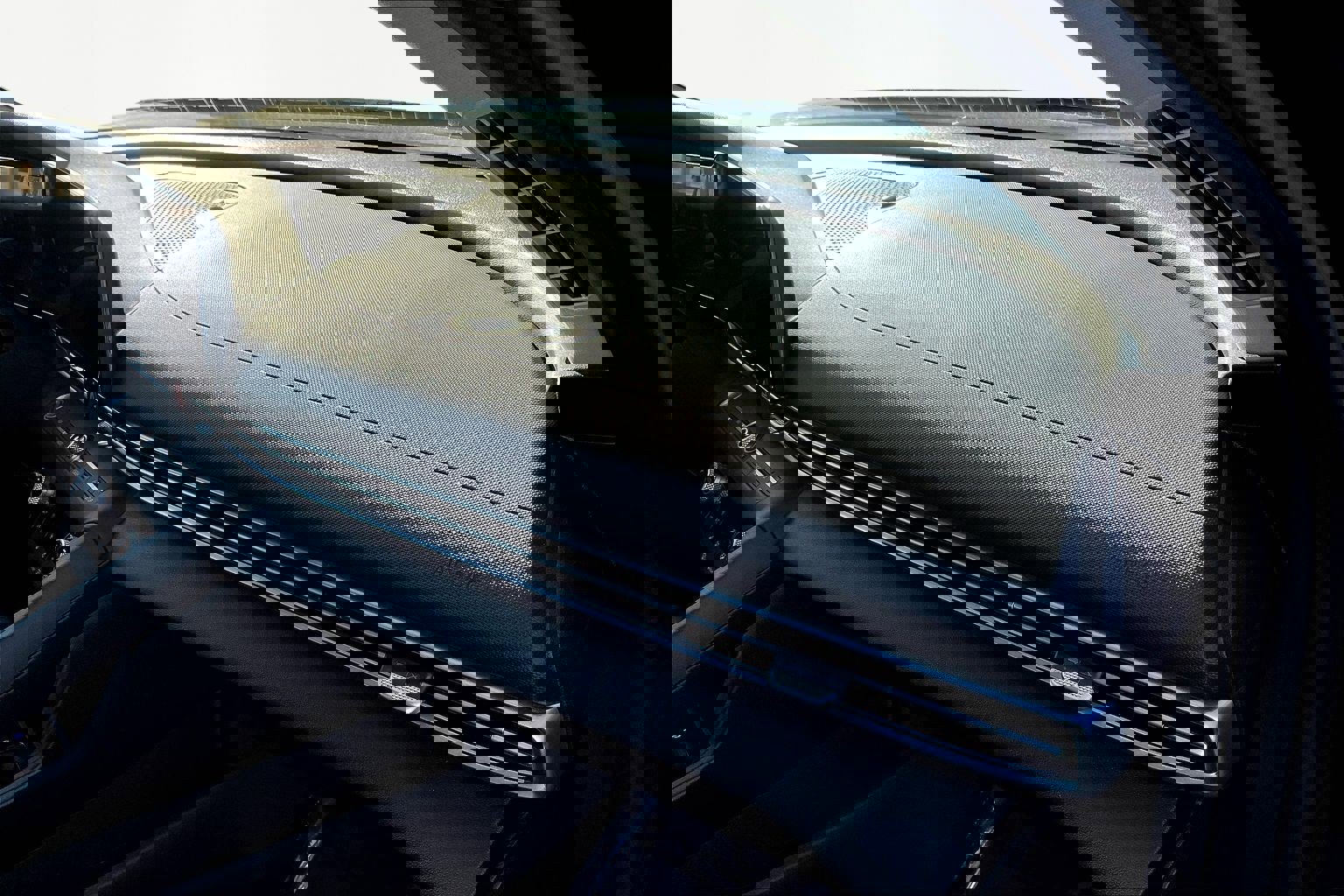 Used 2025 Hyundai Elantra SEL image 27