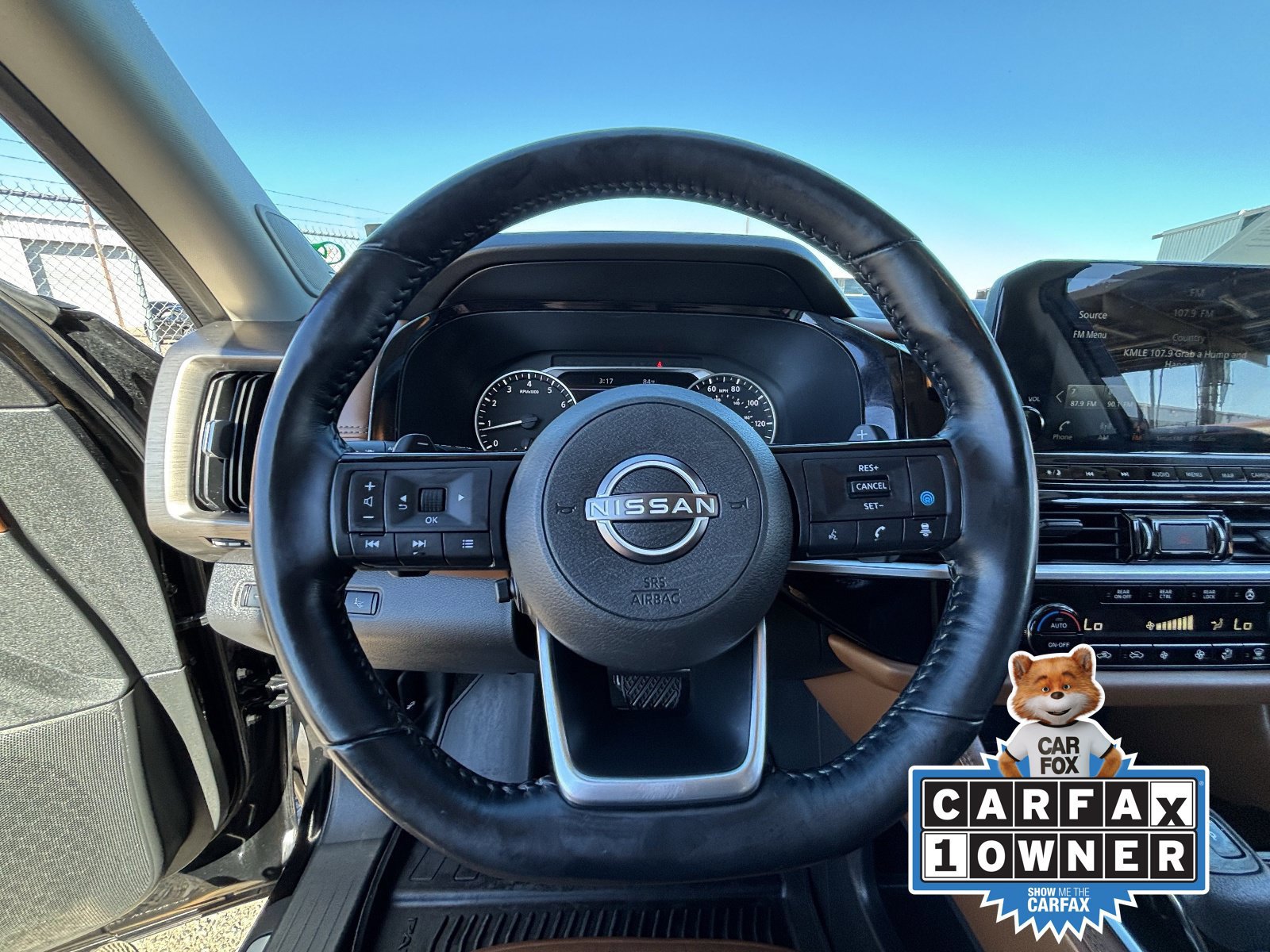 Used 2022 Nissan Pathfinder Platinum w/ Cargo Package FWD image 29