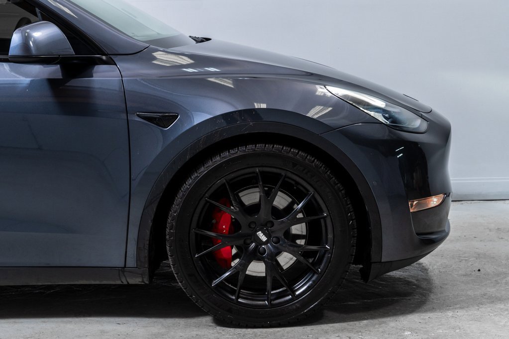 Used 2020 Tesla Model Y Performance image 12