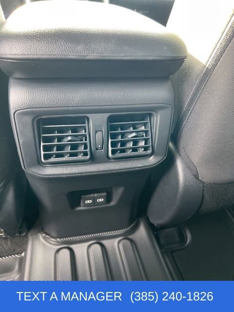 Used 2025 Toyota RAV4 XLE image 29