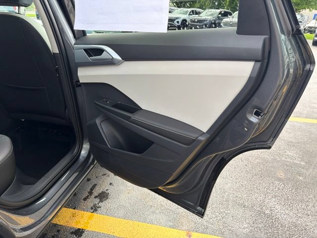 New 2026 Volkswagen Taos SE AWD/4WD image 21