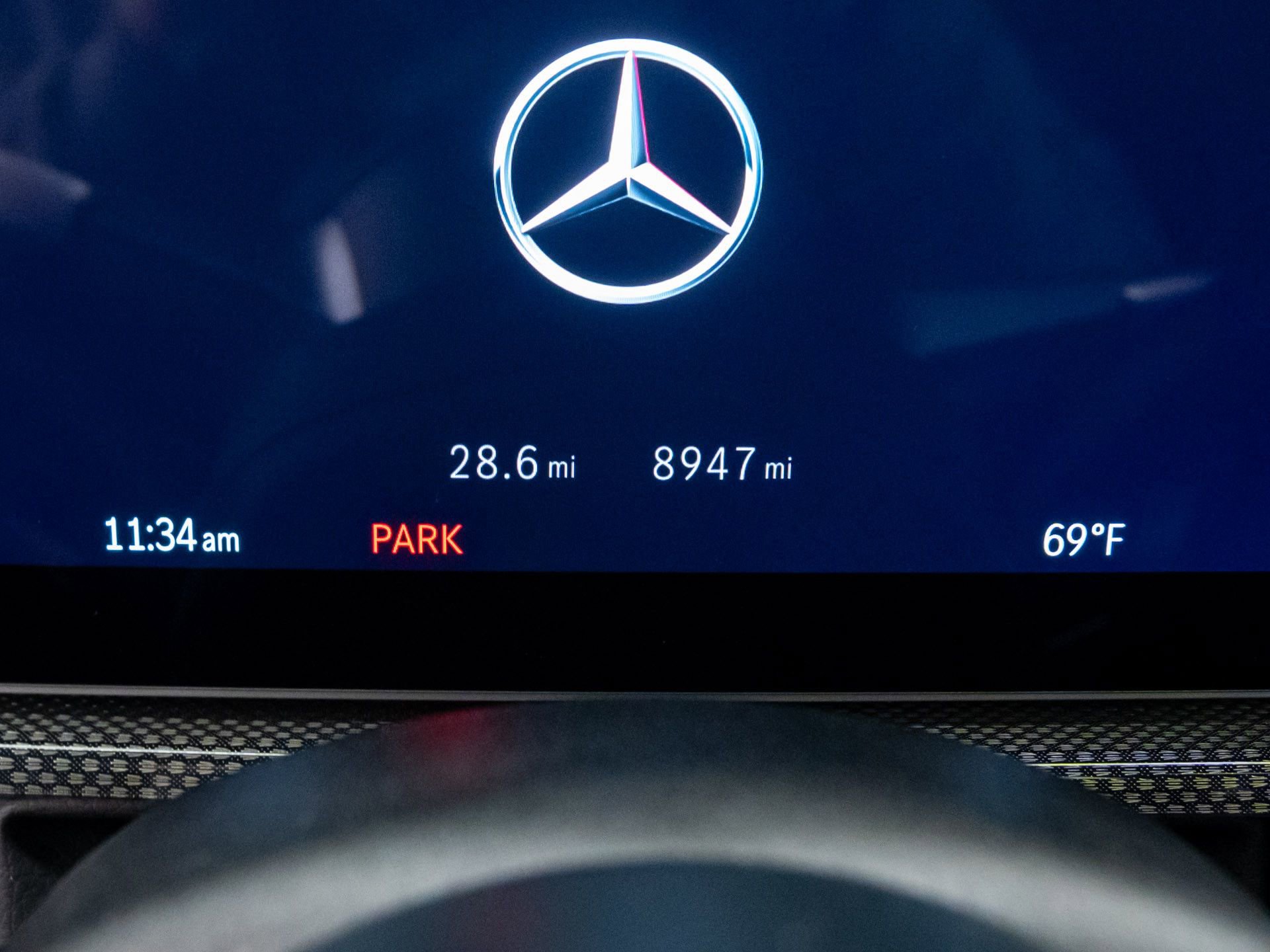 Used 2025 Mercedes-Benz G 63 AMG 4MATIC image 23