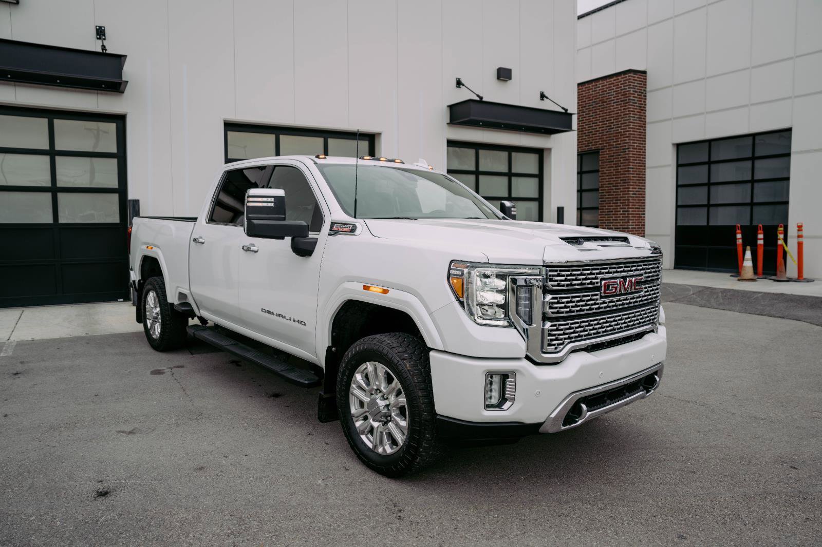 Used 2020 GMC Sierra 2500 Denali w/ Gooseneck/5TH Wheel Package image 10