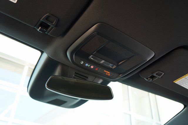 New 2026 Chevrolet Equinox EV LT image 19