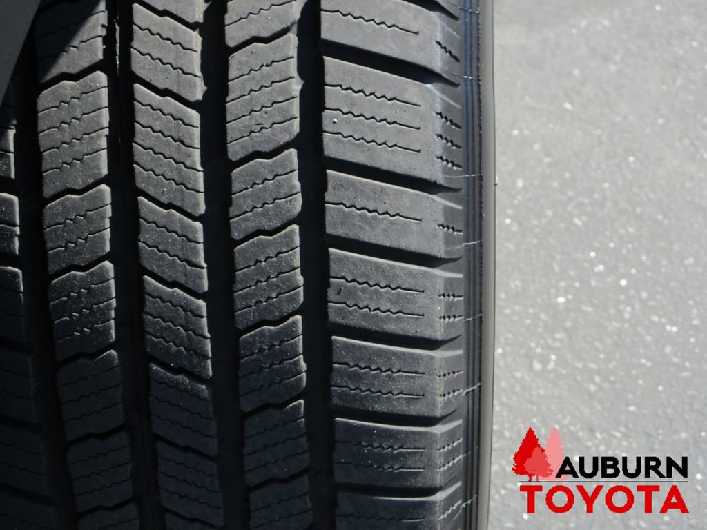 Certified 2018 Toyota Highlander XLE image 4