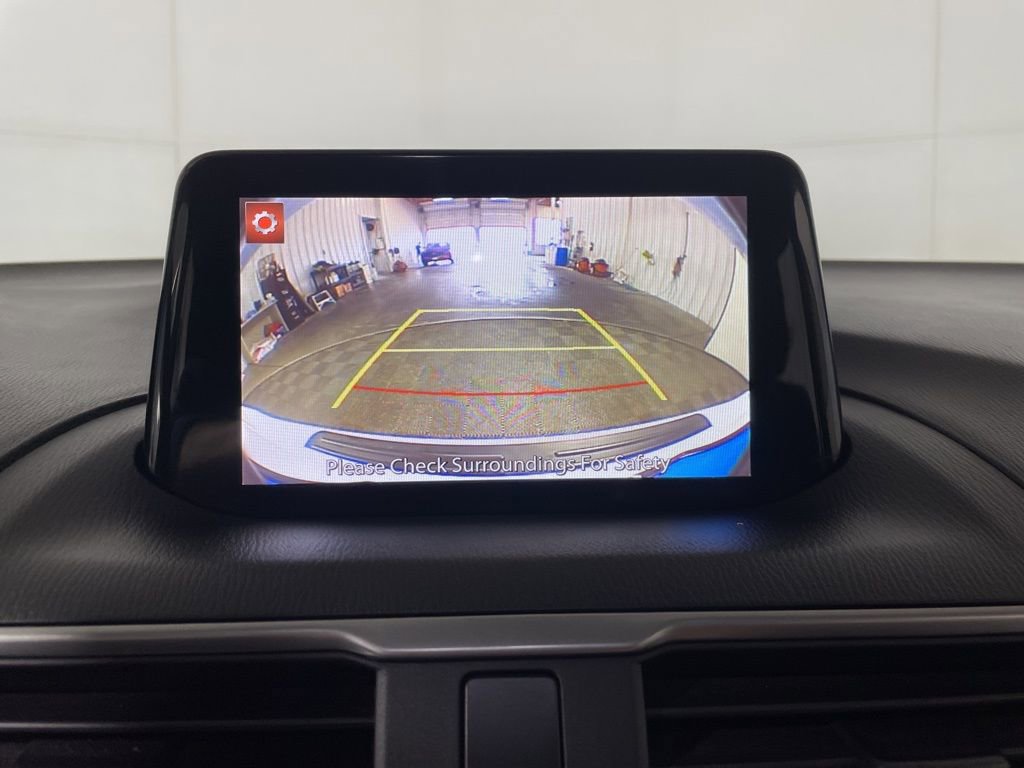 Used 2018 MAZDA MAZDA3 Touring image 14