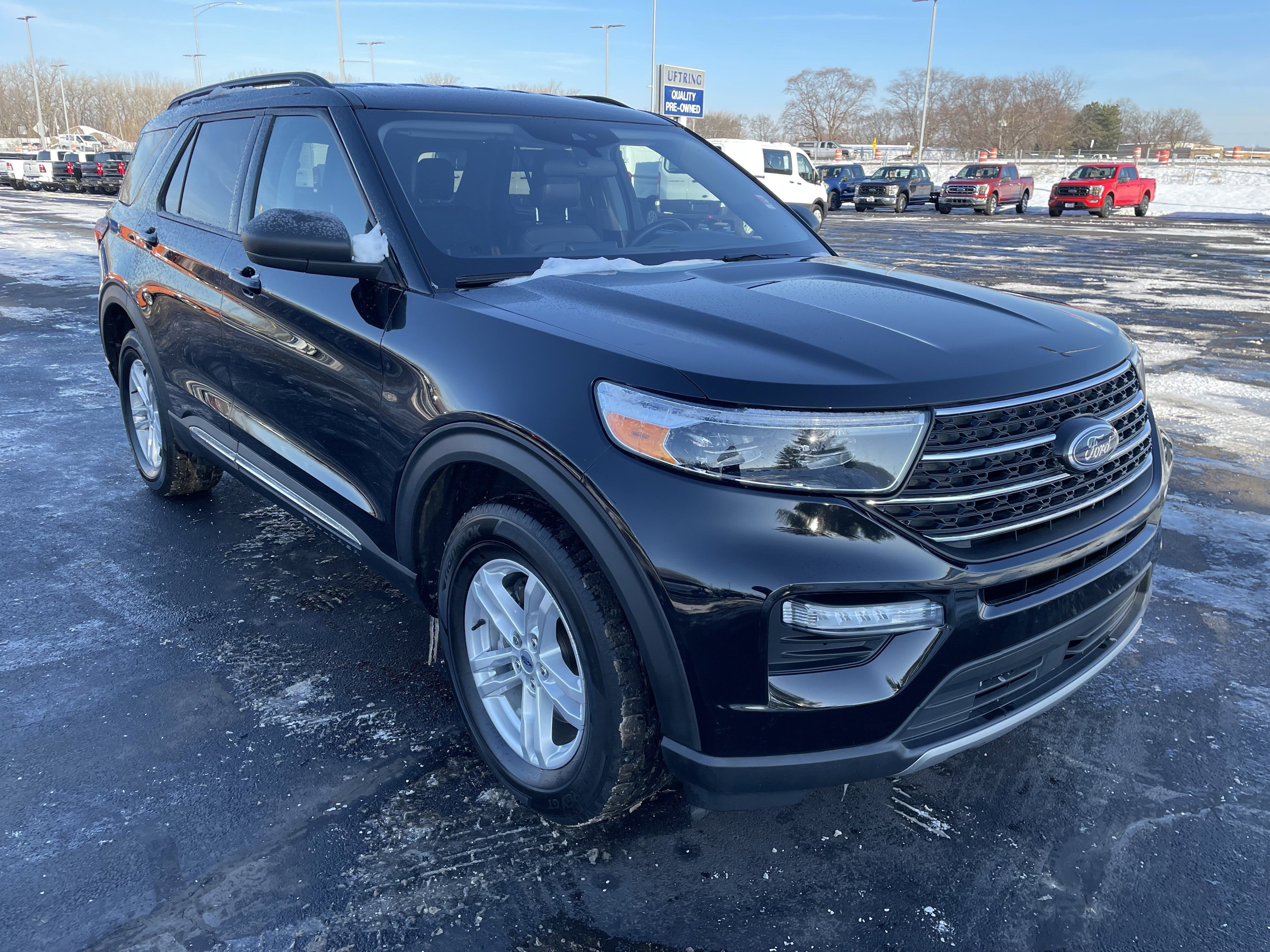 Used 2023 Ford Explorer XLT w/ Equipment Group 202A image 10