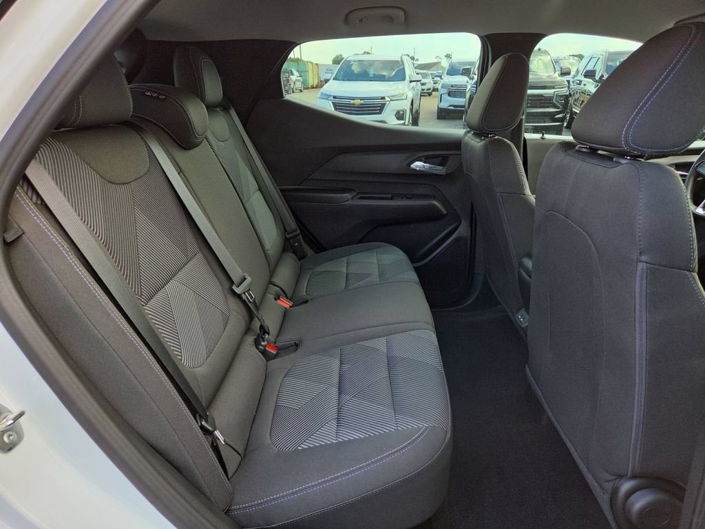 New 2027 Chevrolet Bolt LT FWD image 17