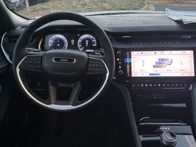 New 2026 Jeep Grand Cherokee Altitude RWD image 22
