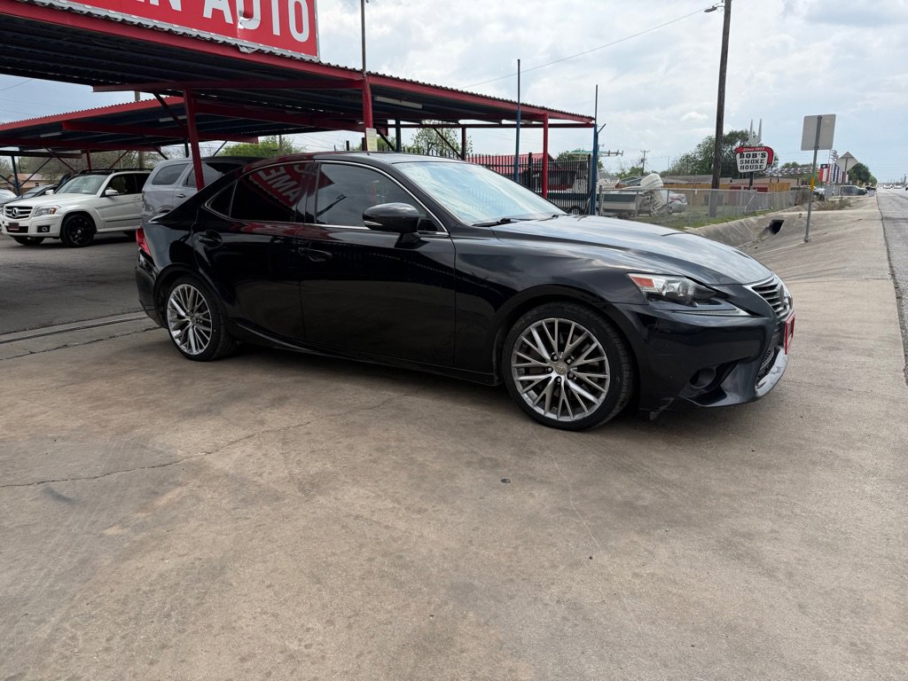 Used 2016 Lexus IS 200t w/ Navigation System Package RWD image 11