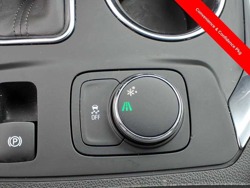 Used 2019 Chevrolet Traverse LT image 24