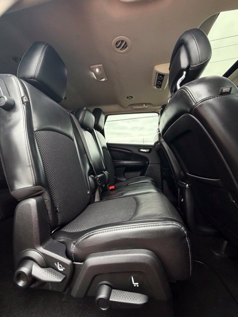 Used 2020 Dodge Journey Crossroad FWD image 15