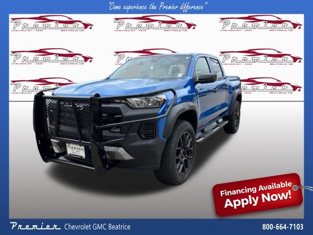 Used 2023 Chevrolet Colorado Trail Boss w/ LPO, Dark Essentials Package AWD/4WD image 1