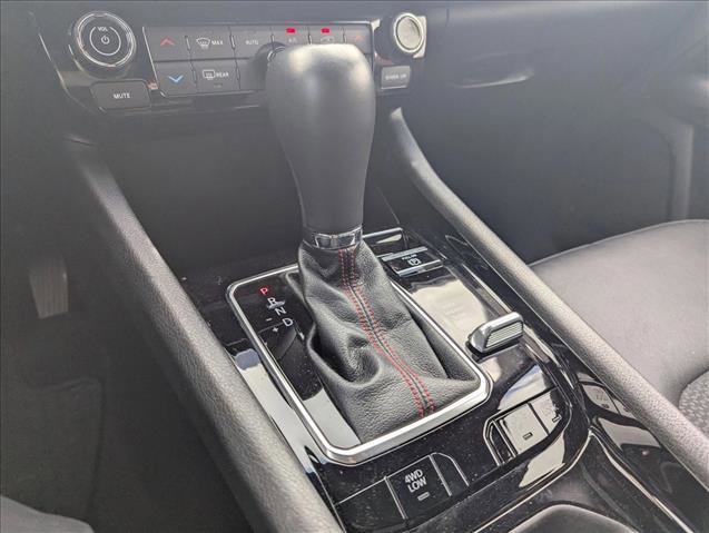 Used 2025 Jeep Compass Trailhawk image 10