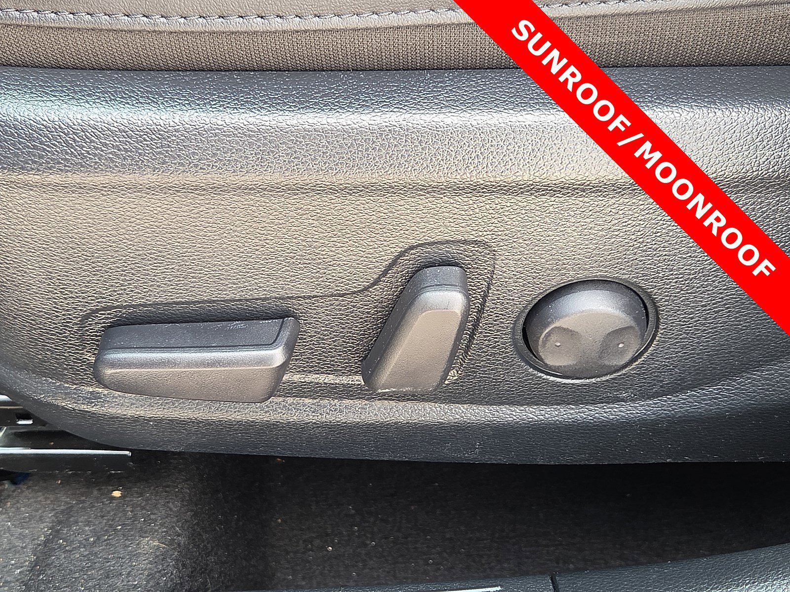 Used 2025 Kia Seltos EX w/ EX Sunroof Package AWD/4WD image 14
