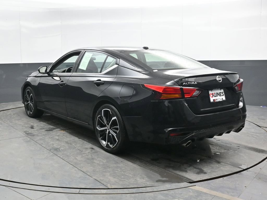 Used 2025 Nissan Altima 2.5 SR image 10