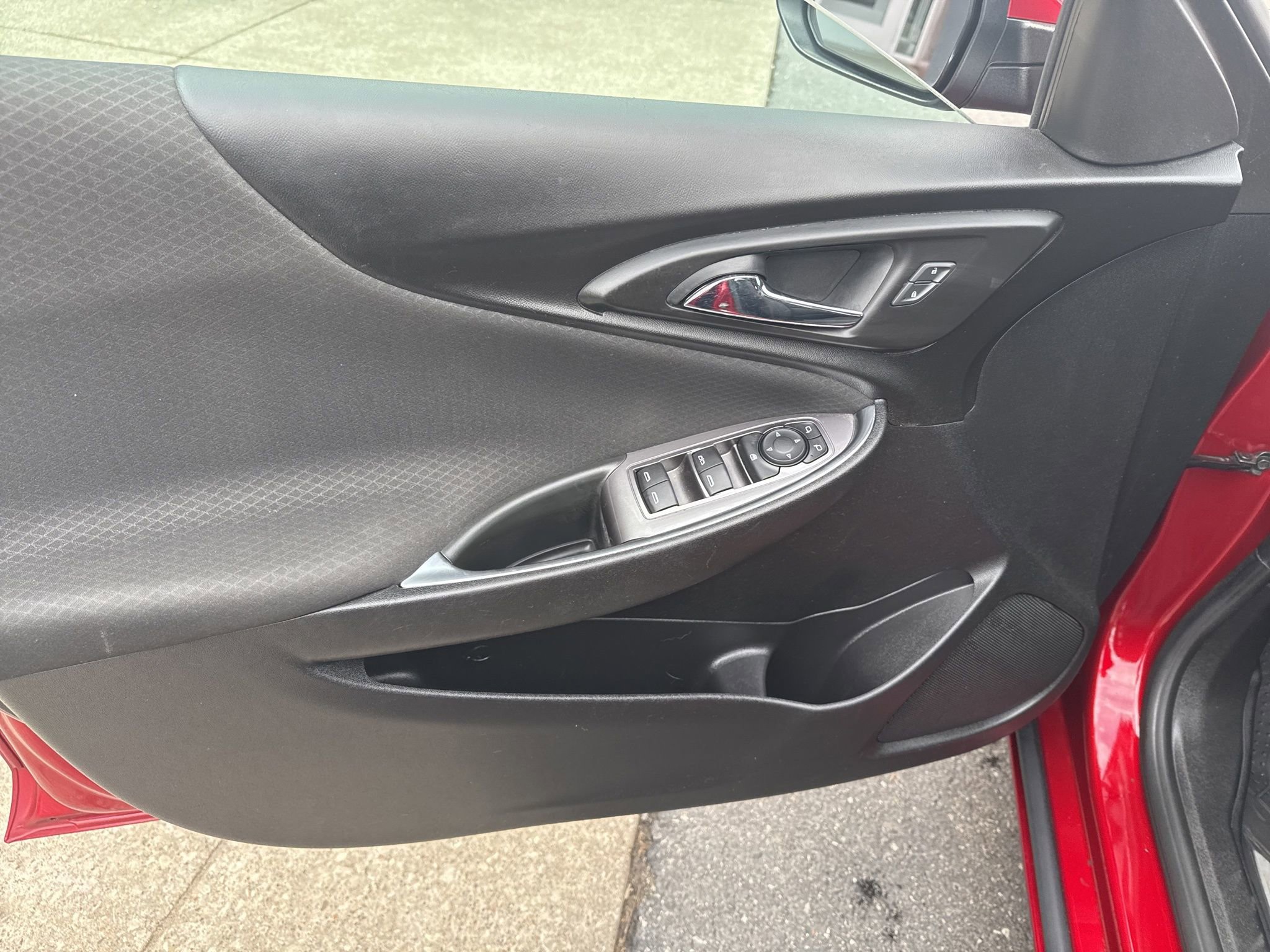 Used 2021 Chevrolet Malibu LT image 23