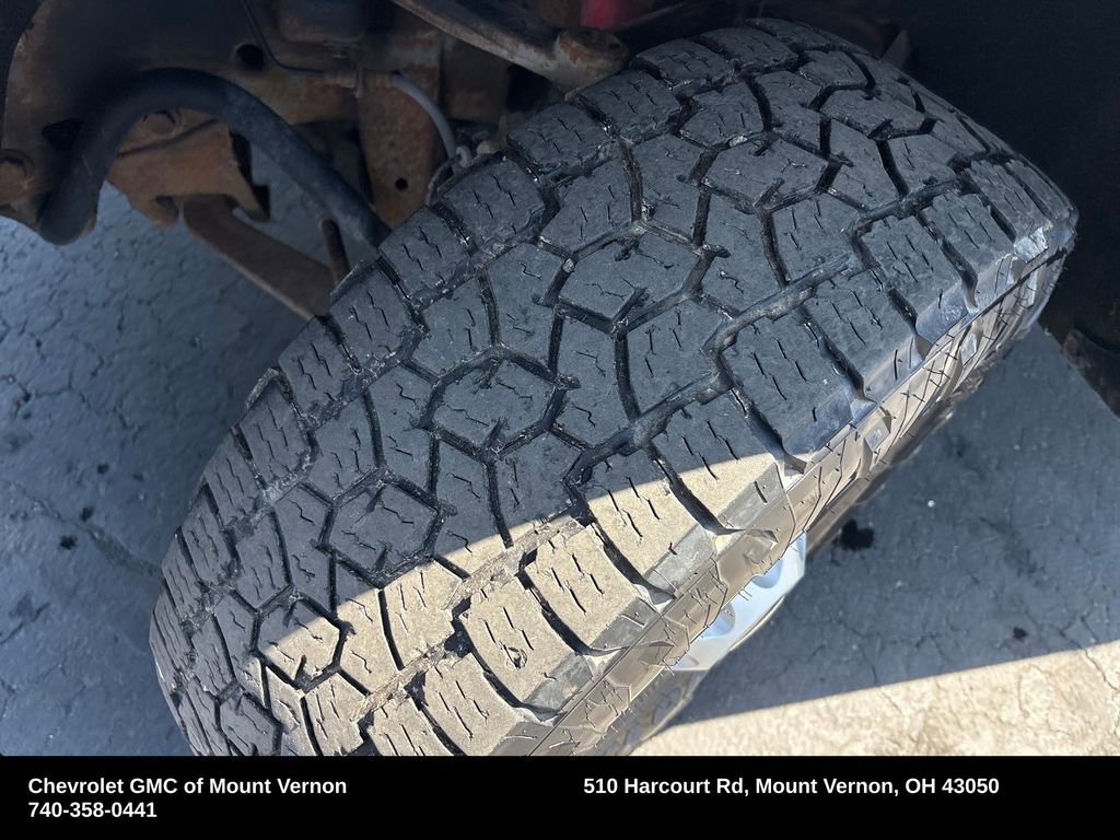 Used 2019 Chevrolet Silverado 2500 LT w/ LT Convenience Package image 27