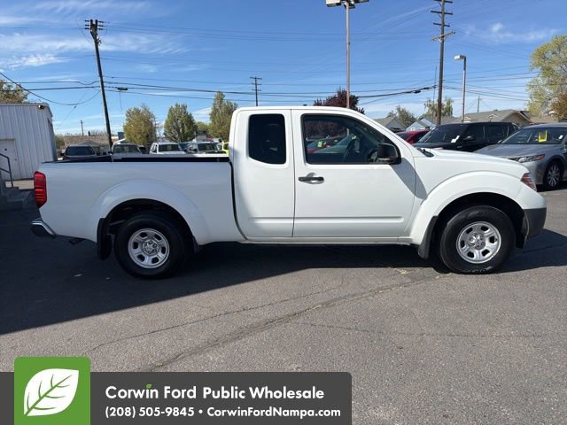 Used 2013 Nissan Frontier S w/ S Preferred Pkg RWD image 4