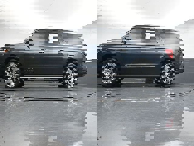 Used 2022 Ford Expedition Max Platinum image 30